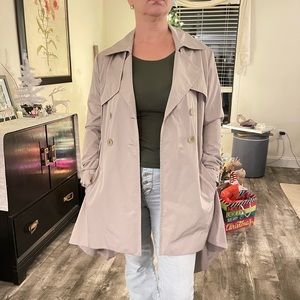 BCBG MAX AZARIA Belted Trench